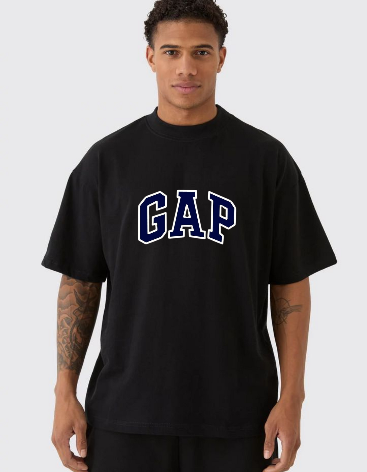 GAP Black Oversized T-Shirt | Classic Logo Cotton Tee for Men